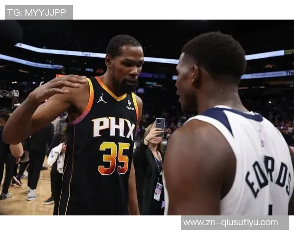 费尔顿建议马刺用福克斯交易小贾巴里史密斯火箭急需后卫补强 费尔顿建议马刺用福克斯交易小贾巴里史密斯火箭急需后卫补强